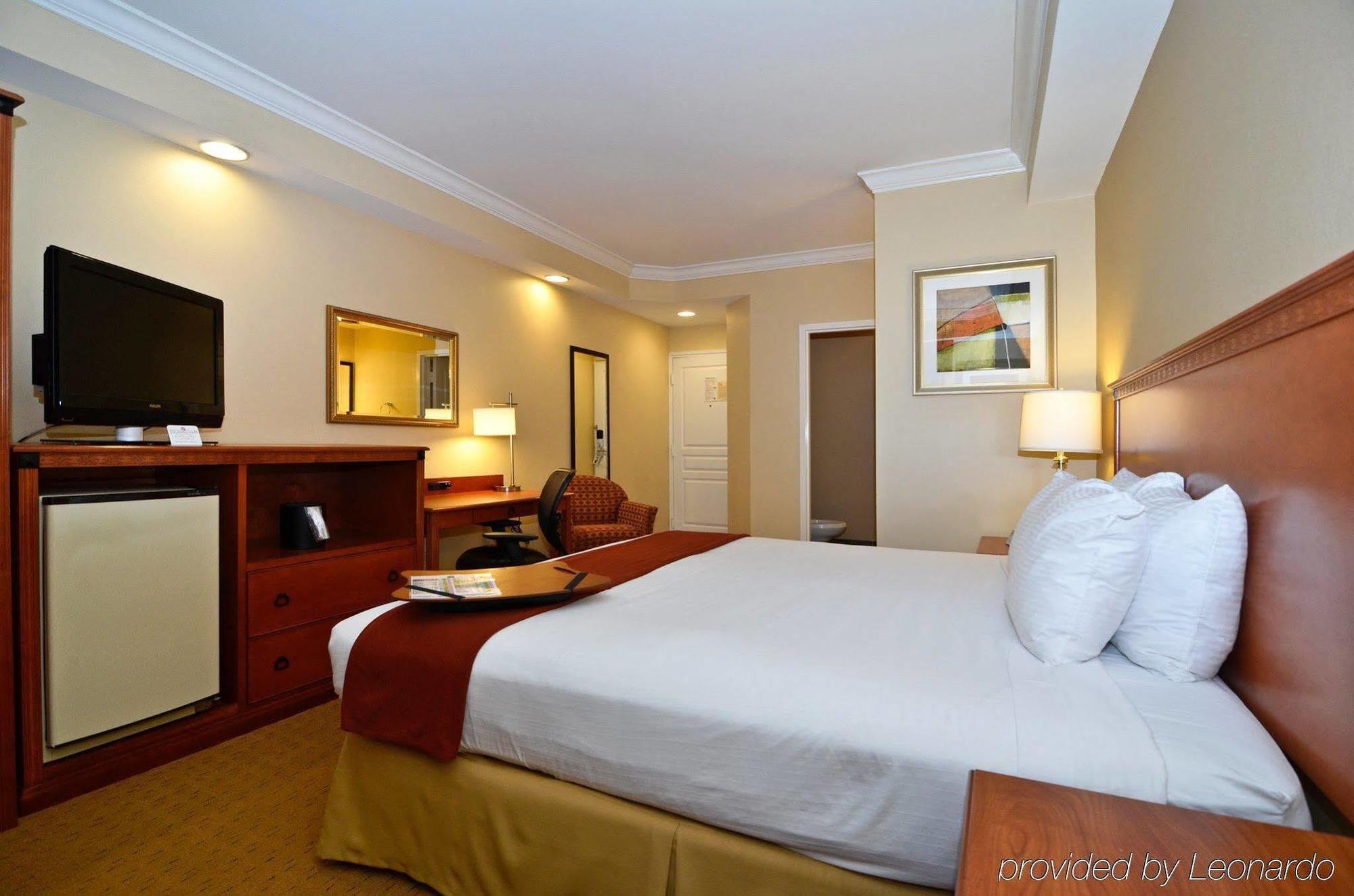 Best Western Plus Kingsland Eksteriør billede